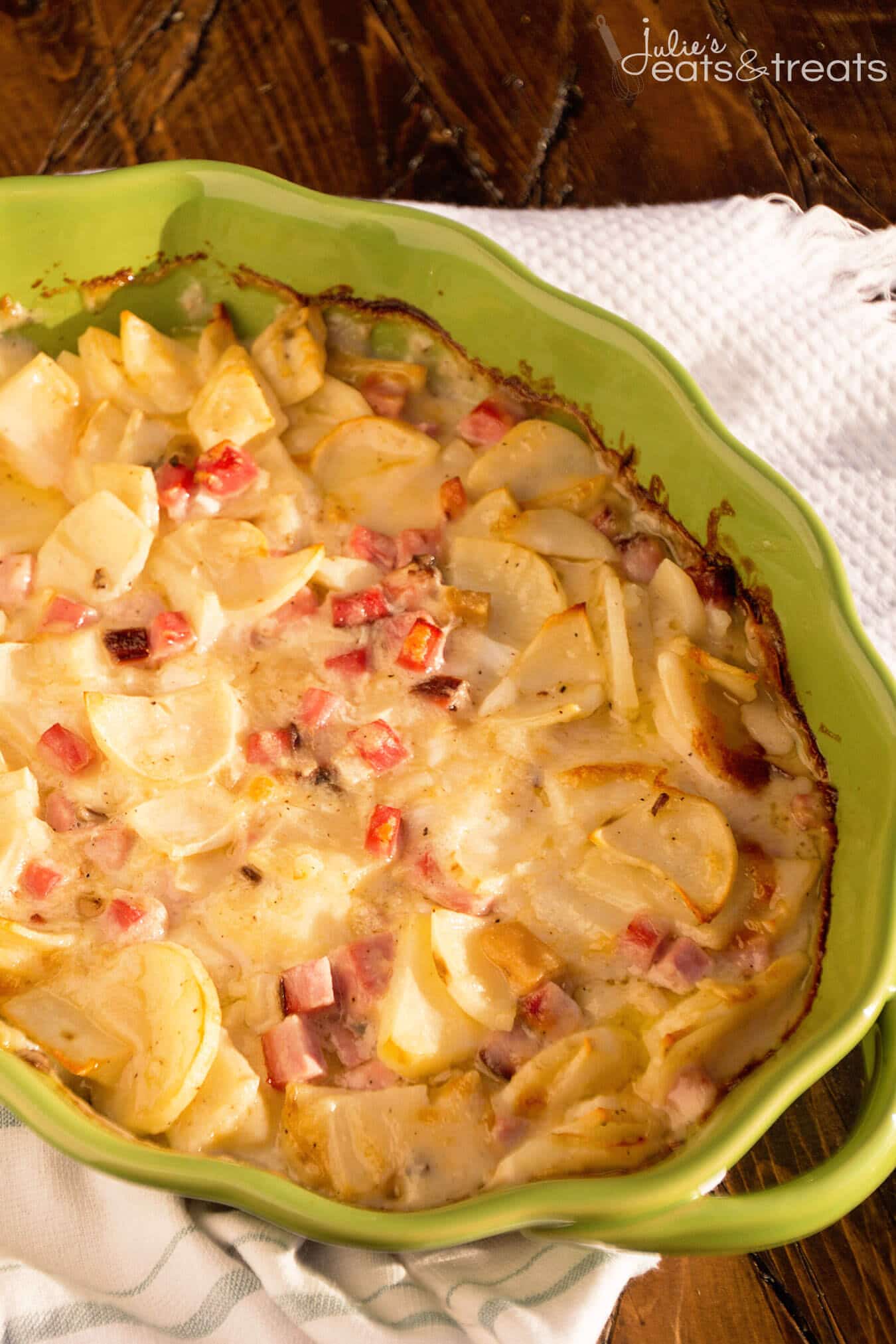 Mom's Delicious Scalloped Potatoes Recipe - Best Side Dish for Ham