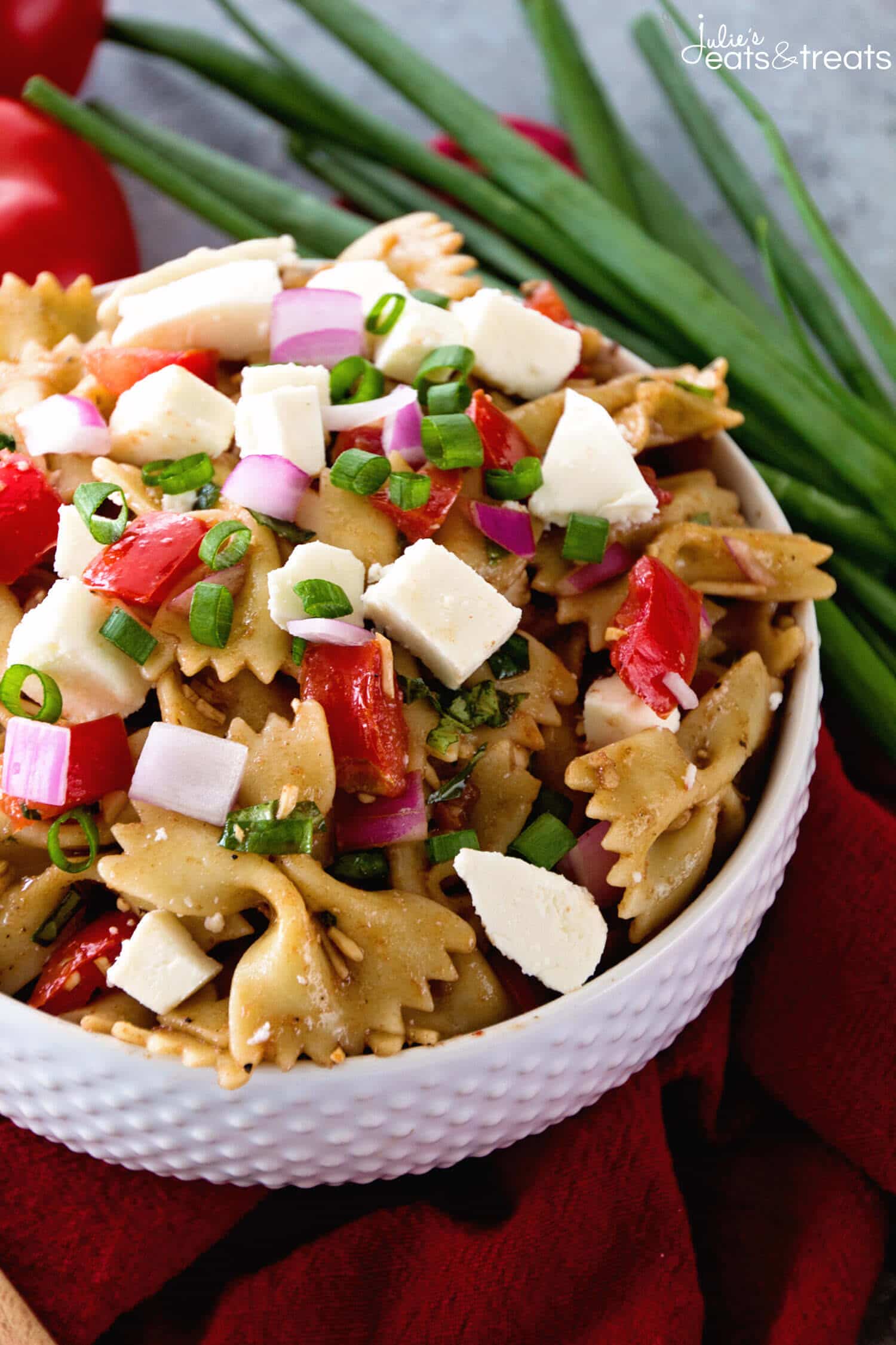 Bruschetta Pasta Salad - Julie's Eats & Treats