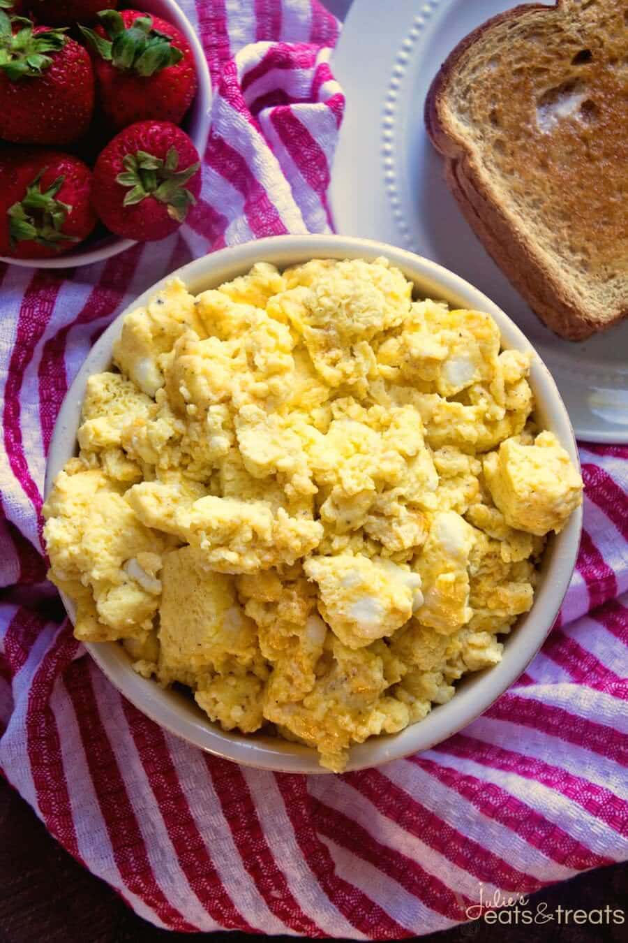 Easy Oven Baked Scrambled Eggs - Julie's Eats & Treats